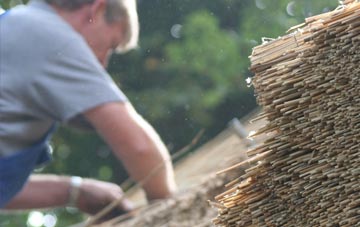 professional Bainton thatchers